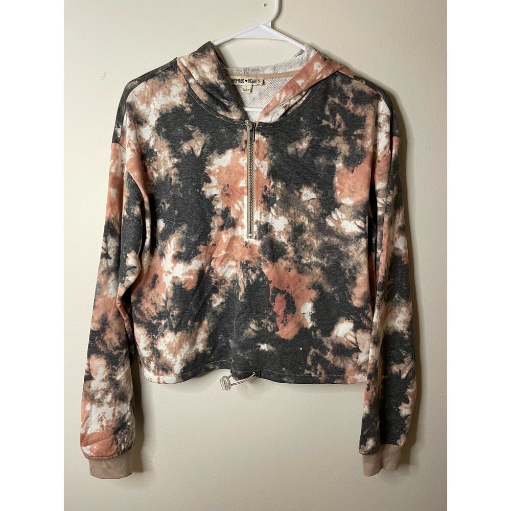 INSPIRED 🖤HEARTS  TIE DYED CROPPED HOODIE